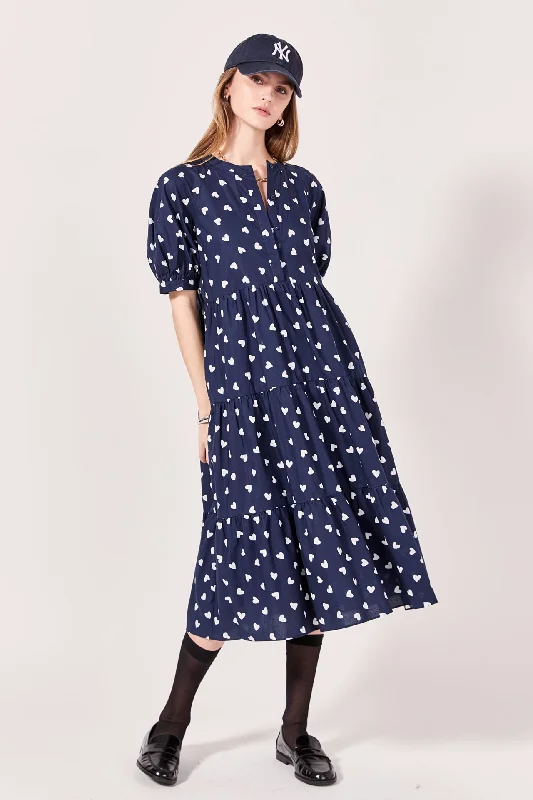 Midi dresses with ruched sleeves for a more fitted and stylish arm look Lovelyn Heart Printed Midi Dress Midi dresses with ruched sleeves for a more fitted and stylish arm look Lovelyn Heart Printed Midi Dress