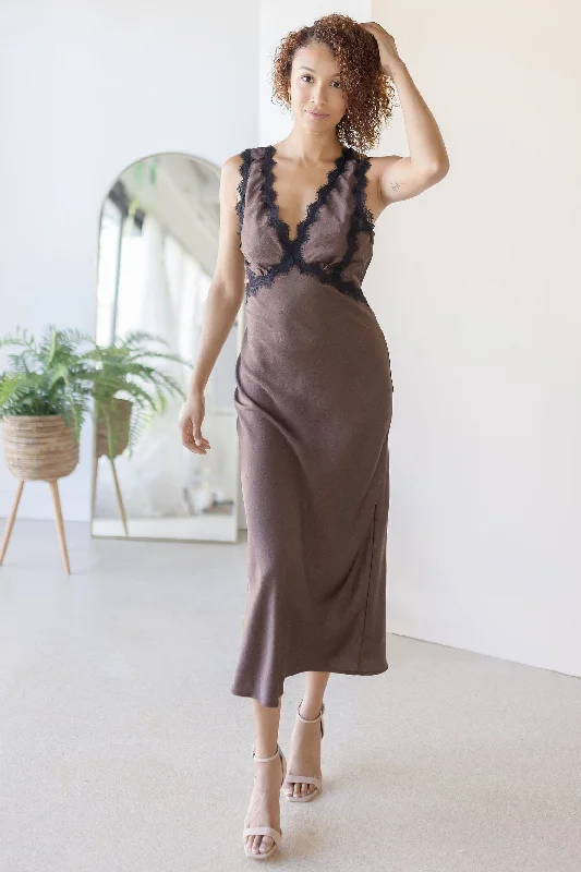 A - line midi dresses with floral prints for spring brunches Othello Dress