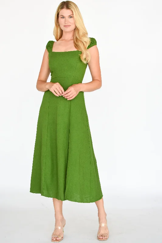 Midi dresses with halter necks for a stylish and comfortable option Marguerite Linen Midi Dress Midi dresses with halter necks for a stylish and comfortable option Marguerite Linen Midi Dress