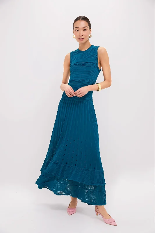 Midi dresses with bow accents for a sweet and charming look Lapiz Mireille Dress