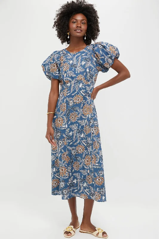 Midi dresses with tiered skirts for a bohemian festival look Magnolia Floral Print Leslie Midi Dress Midi dresses with tiered skirts for a bohemian festival look Magnolia Floral Print Leslie Midi Dress