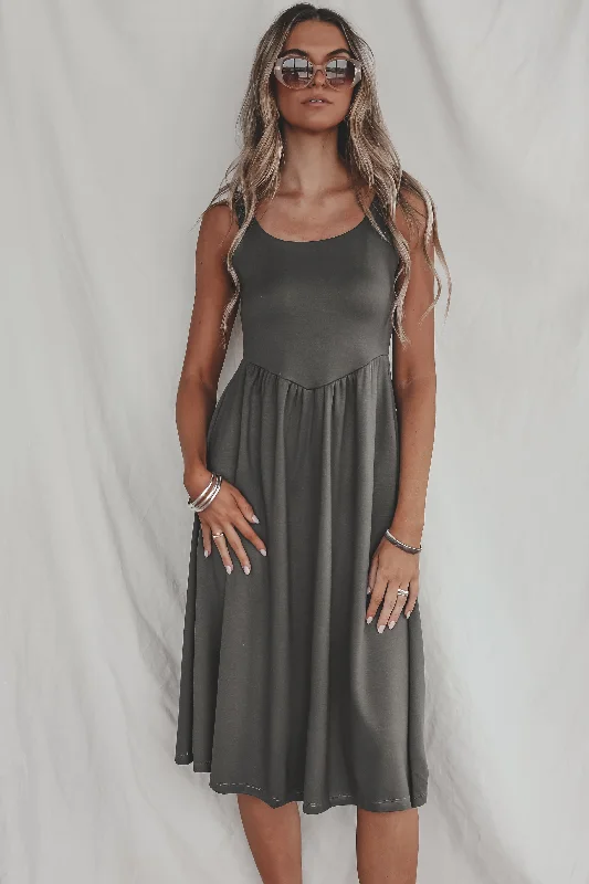 Midi dresses with wrap - around skirts for a customizable fit Luxe Comfort Olive Midi Dress Midi dresses with wrap - around skirts for a customizable fit Luxe Comfort Olive Midi Dress