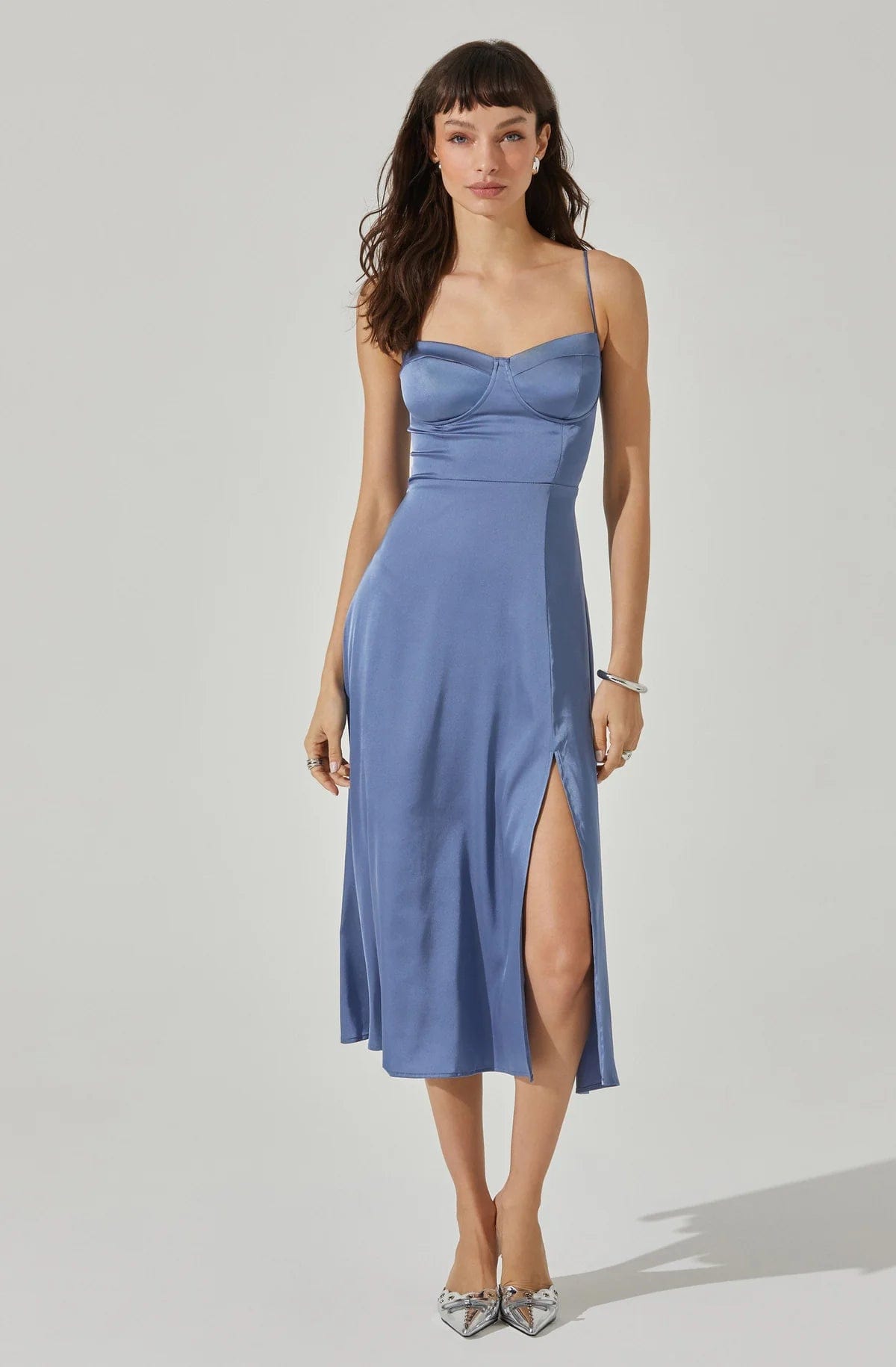 Midi dresses with off - the - shoulder necklines for a flirty look Bustier Satin Dress Midi dresses with off - the - shoulder necklines for a flirty look Bustier Satin Dress