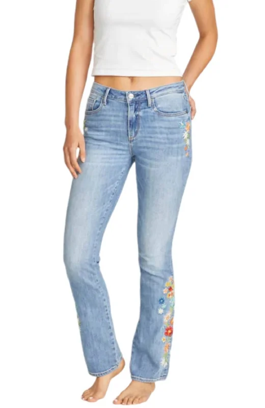Men's Slim Fit Stretch Jeans in Dark Wash for a Modern and Comfortable LookKelly Bootcut Denim Le Bouquet Jeans In Medium Wash Men's Slim Fit Stretch Jeans in Dark Wash for a Modern and Comfortable LookKelly Bootcut Denim Le Bouquet Jeans In Medium Wash