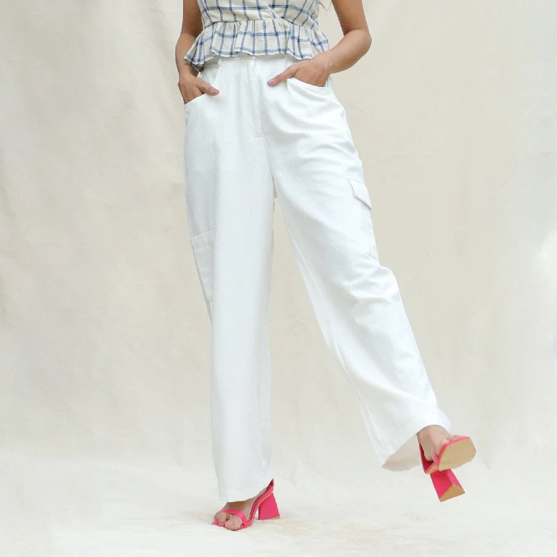 Women's Wide - Leg Denim Cargo Pants in Dark Wash with Distressed Details for a Trendy AppearanceWhite 100% Cotton Elasticated High-Rise Cargo Pant Women's Wide - Leg Denim Cargo Pants in Dark Wash with Distressed Details for a Trendy AppearanceWhite 100% Cotton Elasticated High-Rise Cargo Pant