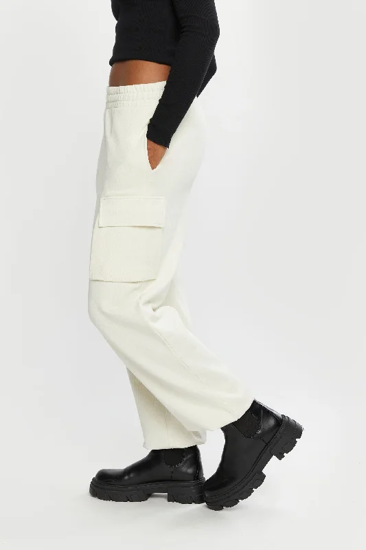 Women's Cargo Pants with Knee Pads in Black for Skateboarding or BikingCARGO JOGGERS Women's Cargo Pants with Knee Pads in Black for Skateboarding or BikingCARGO JOGGERS