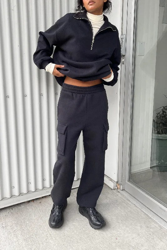 Women's Cargo Pants with Knee Pads in Black for Skateboarding or BikingCARGO JOGGER SWEATPANT Women's Cargo Pants with Knee Pads in Black for Skateboarding or BikingCARGO JOGGER SWEATPANT