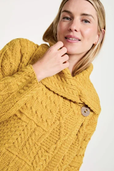 cropped women cardigan to pair with high - waisted jeansAran - Merino Patchwork one button collar cardigan - Sunflower cropped women cardigan to pair with high - waisted jeansAran - Merino Patchwork one button collar cardigan - Sunflower