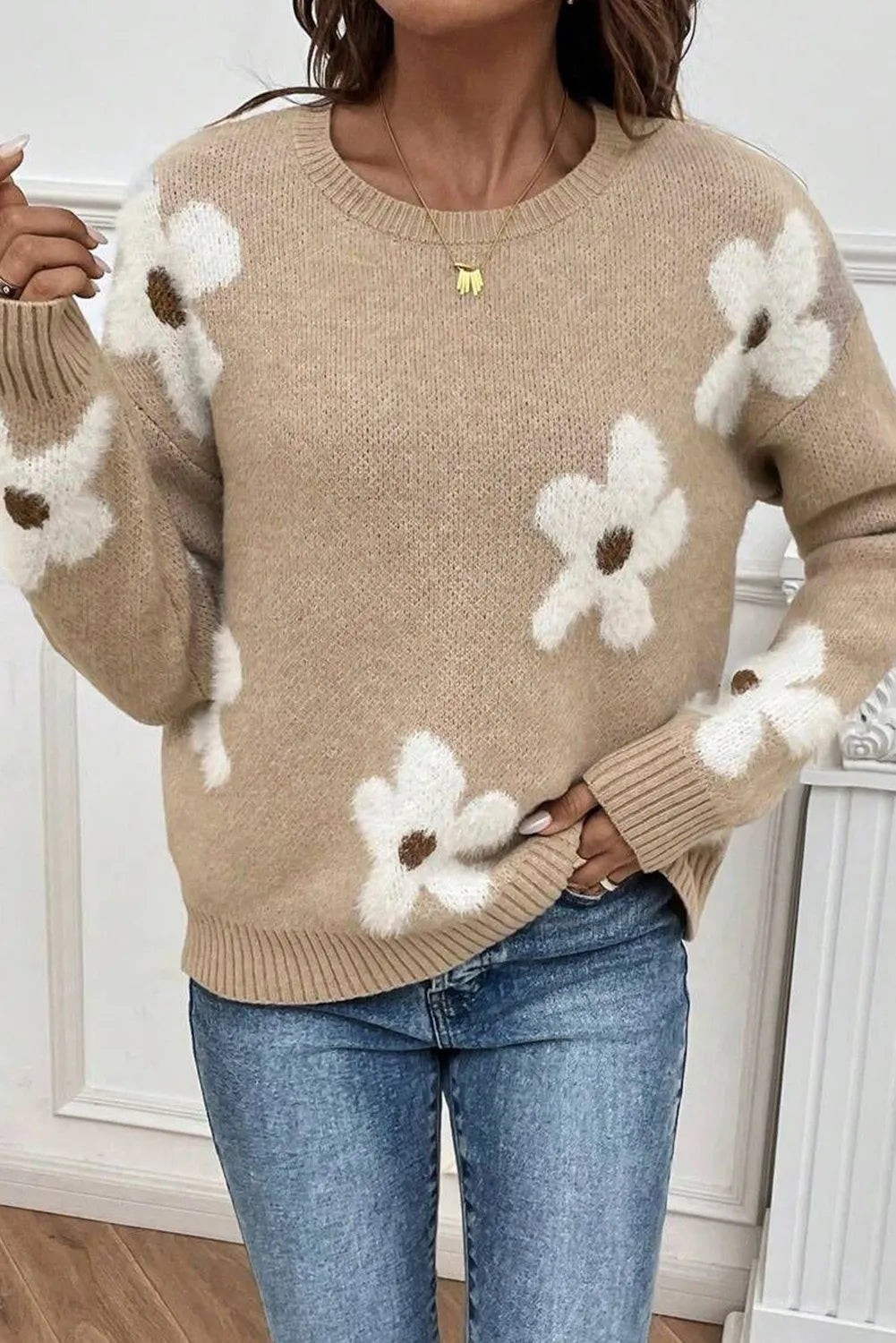 Plus Size Women's Embroidered Sweaters in Ethnic StylesFlower Round Neck Long Sleeve Sweater Plus Size Women's Embroidered Sweaters in Ethnic StylesFlower Round Neck Long Sleeve Sweater