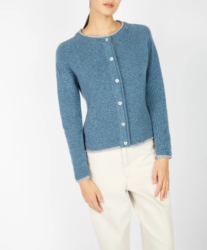 cable knit women cardigan with intricate patternsIrish - Killiney Cardigan - Harbour cable knit women cardigan with intricate patternsIrish - Killiney Cardigan - Harbour