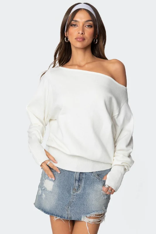Plus Size Women's Ruffled Hem Sweaters in Floral PrintsOff Shoulder Oversized Sweater Plus Size Women's Ruffled Hem Sweaters in Floral PrintsOff Shoulder Oversized Sweater