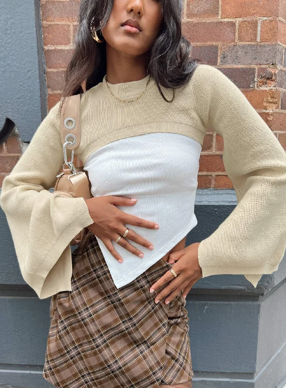 Button - Down Women's Shetland Wool Sweaters in Traditional PatternsTieghan Bolero Beige Button - Down Women's Shetland Wool Sweaters in Traditional PatternsTieghan Bolero Beige