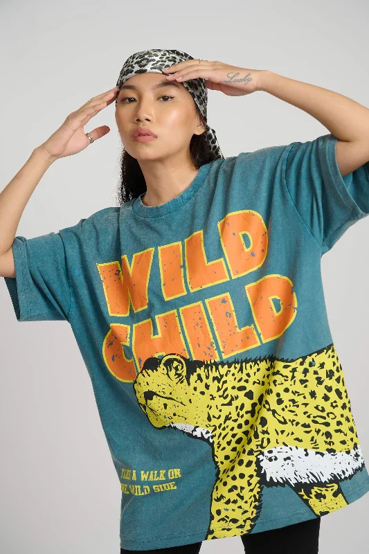 Pocketed Women T Shirt for Added FunctionalityUntamed Faded Effect Oversized T-Shirt Pocketed Women T Shirt for Added FunctionalityUntamed Faded Effect Oversized T-Shirt