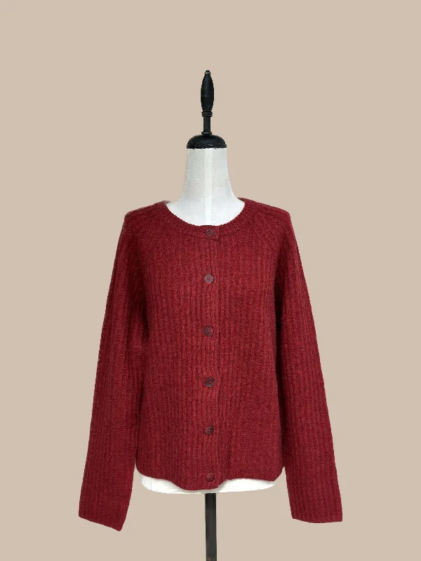 cropped women cardigan to pair with high - waisted jeansZaha Yak Cardigan - Dark Red cropped women cardigan to pair with high - waisted jeansZaha Yak Cardigan - Dark Red