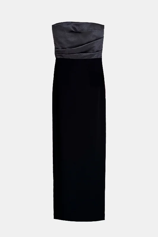 Long - Sleeve Women Dress in Velvet for a Luxurious Winter LookAfra Maxi Dress in Black Long - Sleeve Women Dress in Velvet for a Luxurious Winter LookAfra Maxi Dress in Black