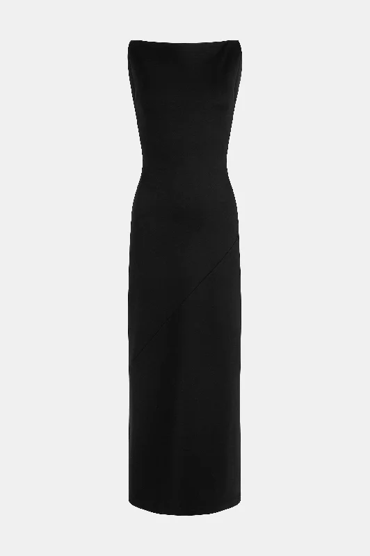 Ruffled Women Dress with Multiple Layers for a Playful and Girly StyleBea Dress in Black Ruffled Women Dress with Multiple Layers for a Playful and Girly StyleBea Dress in Black