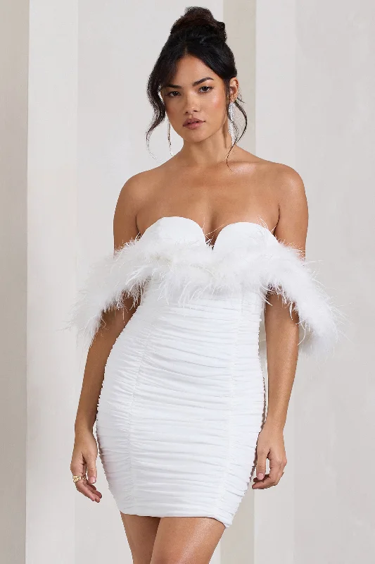 Long - Sleeve Women Dress in Velvet for a Luxurious Winter LookConfetti | White Sweetheart Mini Dress With Chiffon Feather Sleeves Long - Sleeve Women Dress in Velvet for a Luxurious Winter LookConfetti | White Sweetheart Mini Dress With Chiffon Feather Sleeves
