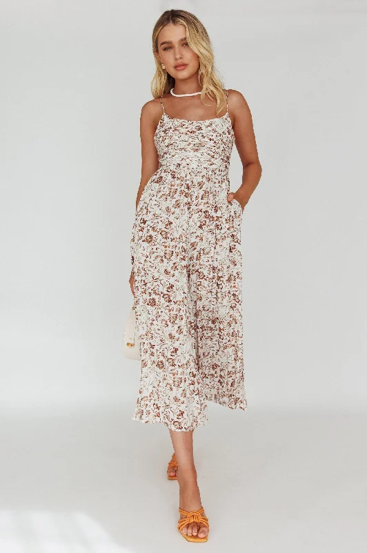 Women jumpsuits with a keyhole back for a unique detailCorrie Gathered Bodice Jumpsuit Floral White Women jumpsuits with a keyhole back for a unique detailCorrie Gathered Bodice Jumpsuit Floral White