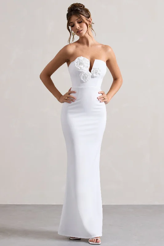 Shift Women Dress with a Simple and Classic Design for Everyday WearEnticed | White Strapless V-Neck Maxi Dress With Flowers Shift Women Dress with a Simple and Classic Design for Everyday WearEnticed | White Strapless V-Neck Maxi Dress With Flowers