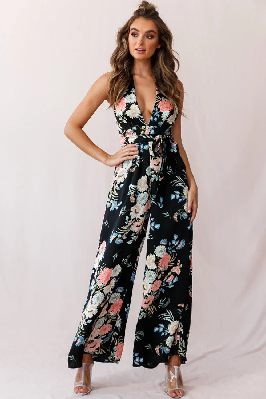 Printed women jumpsuits for a fun and casual day out shoppingMake Me Halterneck Low Back Jumpsuit Floral Print Black Printed women jumpsuits for a fun and casual day out shoppingMake Me Halterneck Low Back Jumpsuit Floral Print Black