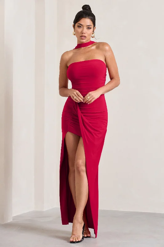 Long - Sleeve Women Dress in Velvet for a Luxurious Winter LookPaprika | Red Ruched Halter-Neck Bandeau Maxi Dress Long - Sleeve Women Dress in Velvet for a Luxurious Winter LookPaprika | Red Ruched Halter-Neck Bandeau Maxi Dress