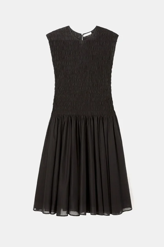 Empire Waist Women Dress to Accentuate the Bust and Conceal the WaistStijl Dress in Black Empire Waist Women Dress to Accentuate the Bust and Conceal the WaistStijl Dress in Black