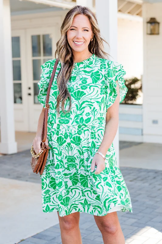 Pleated Women Dress with a Timeless and Elegant Texture Pleated Women Dress with a Timeless and Elegant Texture Good With Me Dress, Green Pleated Women Dress with a Timeless and Elegant Texture Pleated Women Dress with a Timeless and Elegant Texture Good With Me Dress, Green
