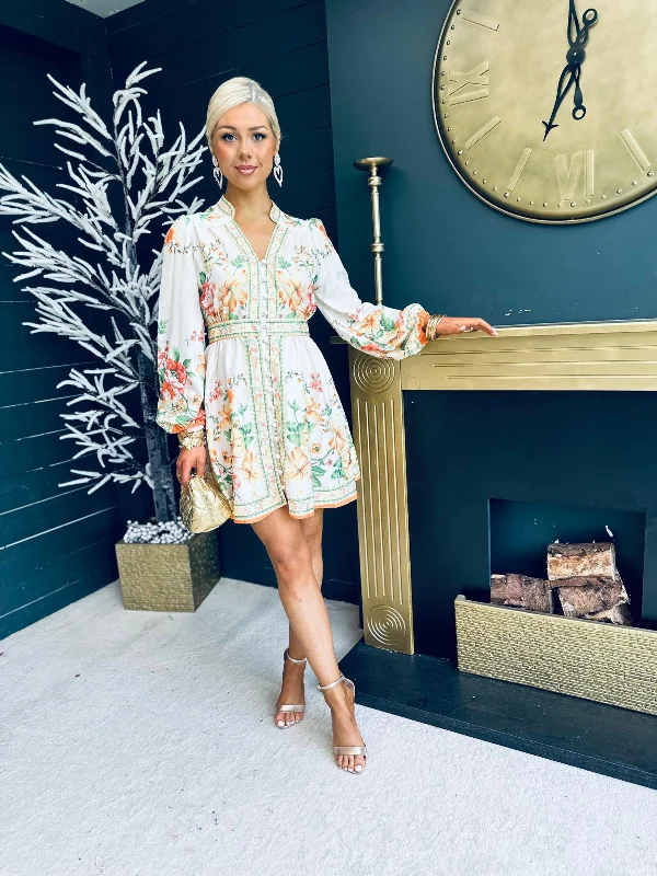 Long - Sleeve Women Dress in Velvet for a Luxurious Winter Look Long - Sleeve Women Dress in Velvet for a Luxurious Winter Look Rowen Floral Print Button Down Mini Dress Cream Long - Sleeve Women Dress in Velvet for a Luxurious Winter Look Long - Sleeve Women Dress in Velvet for a Luxurious Winter Look Rowen Floral Print Button Down Mini Dress Cream