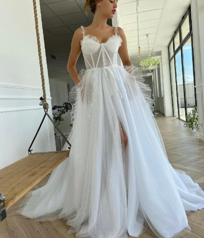 Midi dresses with abstract art prints for an artistic statementArtemesia Dotted Bridal Gown Midi dresses with abstract art prints for an artistic statementArtemesia Dotted Bridal Gown