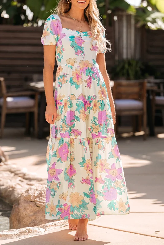 Midi dresses with fringe details for a fun and energetic styleFloral Puff Sleeve Maxi Dress Midi dresses with fringe details for a fun and energetic styleFloral Puff Sleeve Maxi Dress