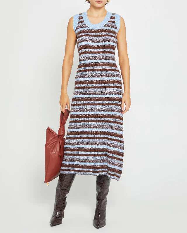 Midi dresses with ruched sleeves for a more fitted and stylish arm lookLulu Midi Dress Midi dresses with ruched sleeves for a more fitted and stylish arm lookLulu Midi Dress