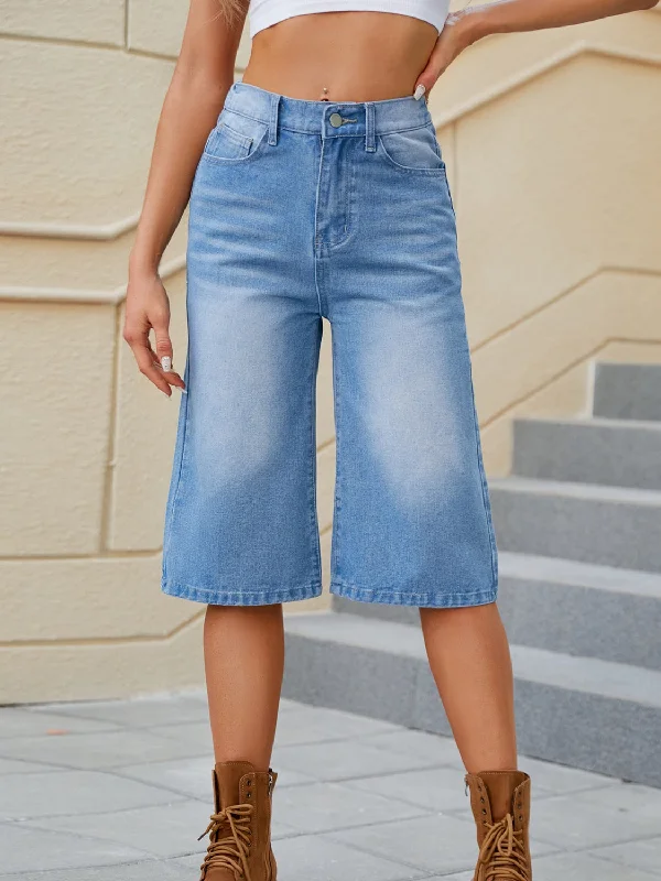 Plus Size Women's Denim Shorts with a Button - Fly in Dark Indigo for a Durable and Timeless StyleHigh Waist Denim Shorts with Pockets Plus Size Women's Denim Shorts with a Button - Fly in Dark Indigo for a Durable and Timeless StyleHigh Waist Denim Shorts with Pockets