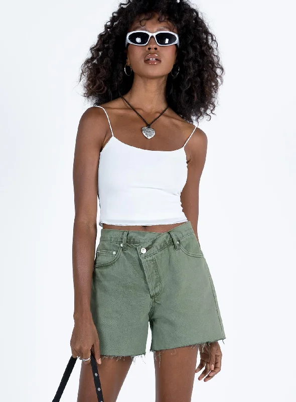 Plus Size Women's Elastic Waistband Linen Shorts in Navy Blue for a Comfortable Everyday OptionXena Denim Shorts Green Plus Size Women's Elastic Waistband Linen Shorts in Navy Blue for a Comfortable Everyday OptionXena Denim Shorts Green