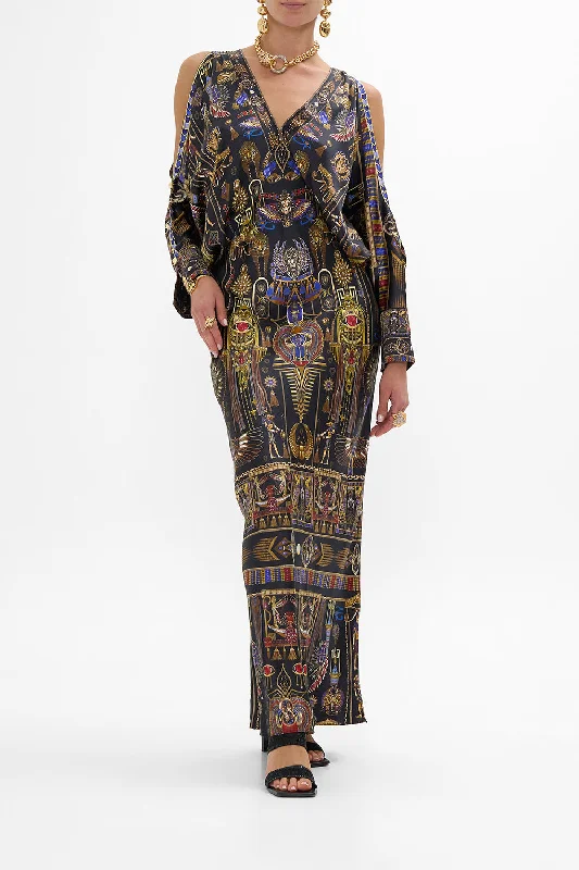 Cotton maxi dresses for a comfortable and everyday - wear optionPLUNGE NECK DRAPED SHOULDER DRESS CARTOUCHE KINGDOM Cotton maxi dresses for a comfortable and everyday - wear optionPLUNGE NECK DRAPED SHOULDER DRESS CARTOUCHE KINGDOM