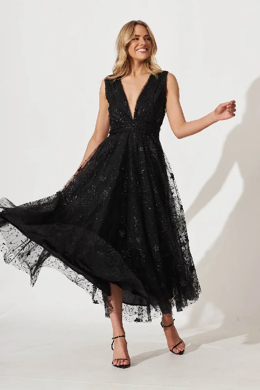 Maxi dresses with a paisley print for a classic and elegant styleDazzle Maxi Dress In Black Sequin Tulle Maxi dresses with a paisley print for a classic and elegant styleDazzle Maxi Dress In Black Sequin Tulle