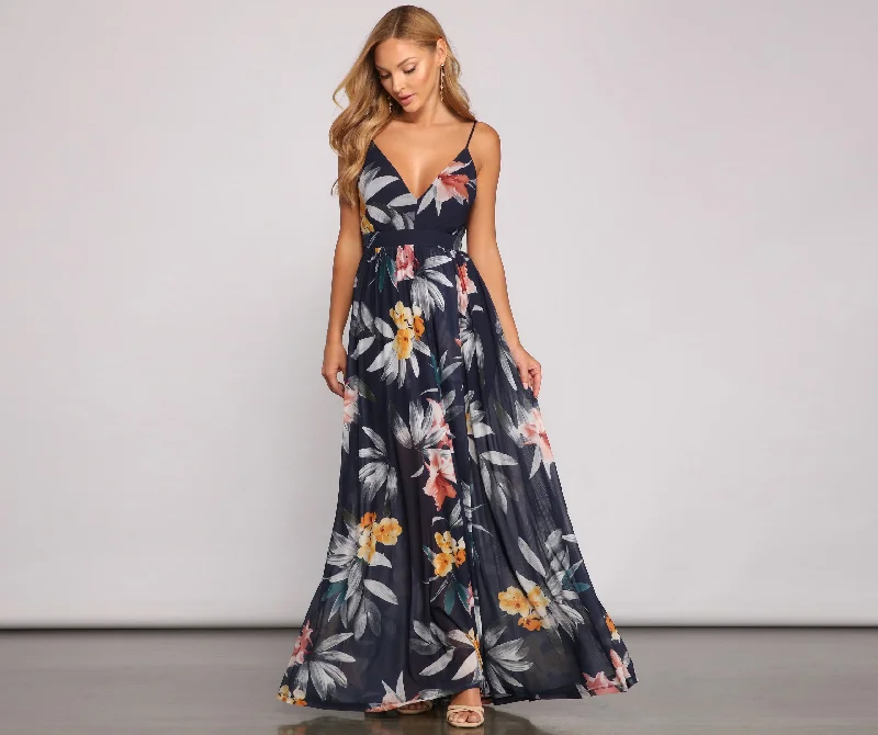 Maxi dresses with a halter neck for a stylish and sophisticated choiceDreamy Vacay Vibes Maxi Dress Maxi dresses with a halter neck for a stylish and sophisticated choiceDreamy Vacay Vibes Maxi Dress