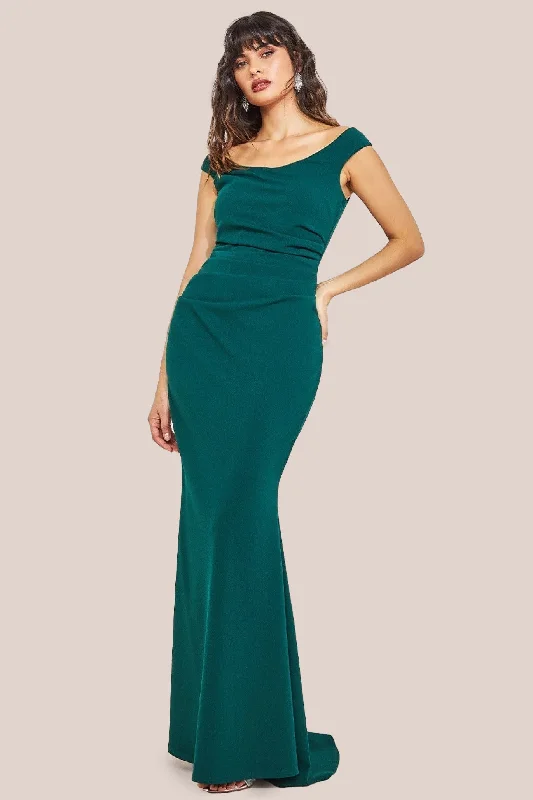 Satin maxi dresses with a high - low hem for a modern twistGoddiva Off The Shoulder Scuba Maxi Dress - Emerald Green Satin maxi dresses with a high - low hem for a modern twistGoddiva Off The Shoulder Scuba Maxi Dress - Emerald Green