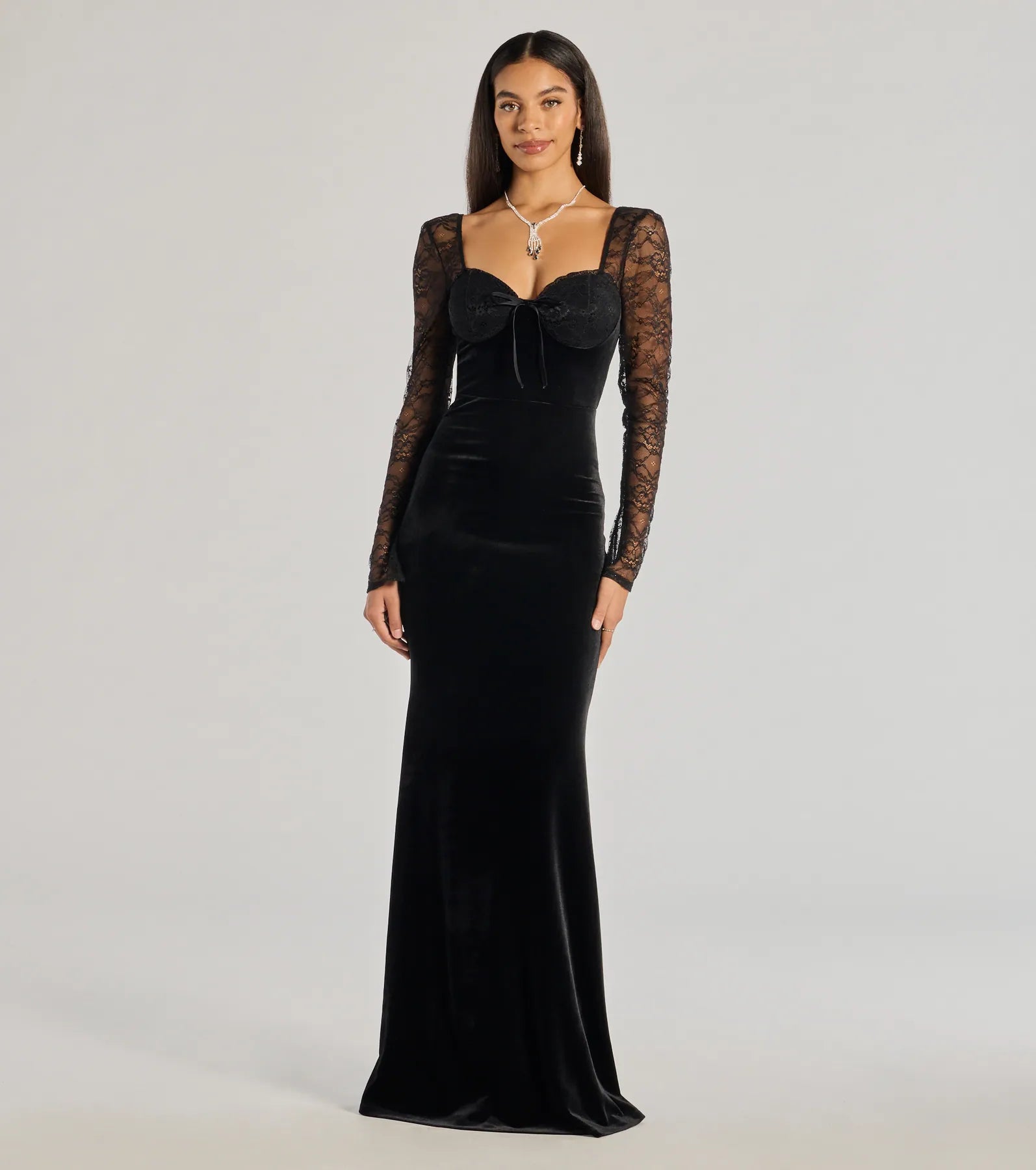 Ruffled maxi dresses with a tiered skirt for added volumeJaya Long Sleeve Lace And Velvet Mermaid Dress Ruffled maxi dresses with a tiered skirt for added volumeJaya Long Sleeve Lace And Velvet Mermaid Dress