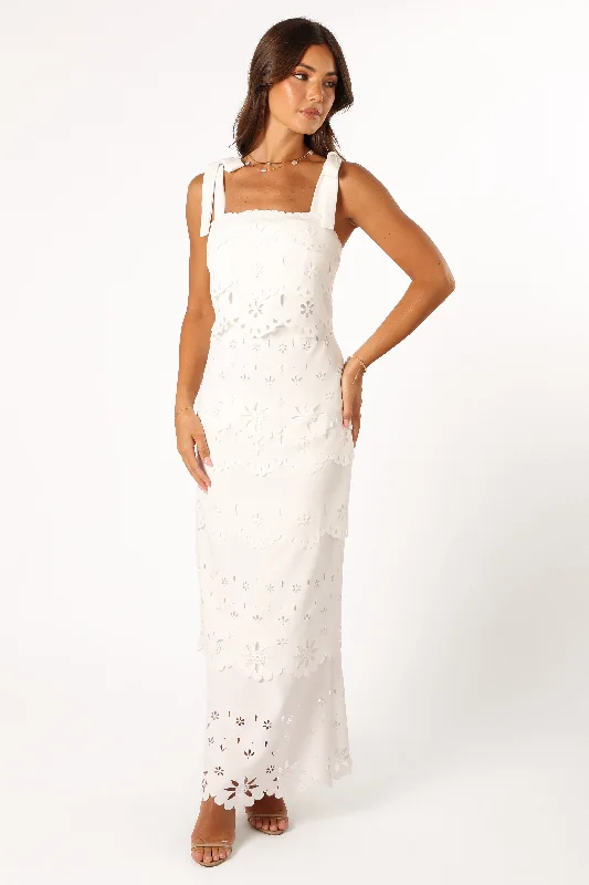 Maxi dresses with a cinched waist for a defined silhouettePippa Maxi Dress - Off White Maxi dresses with a cinched waist for a defined silhouettePippa Maxi Dress - Off White