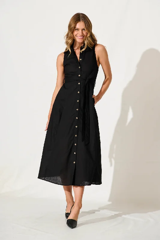Maxi dresses with a ruffled neckline for a charming lookThalia Maxi Shirt Dress In Black Cotton Blend Maxi dresses with a ruffled neckline for a charming lookThalia Maxi Shirt Dress In Black Cotton Blend