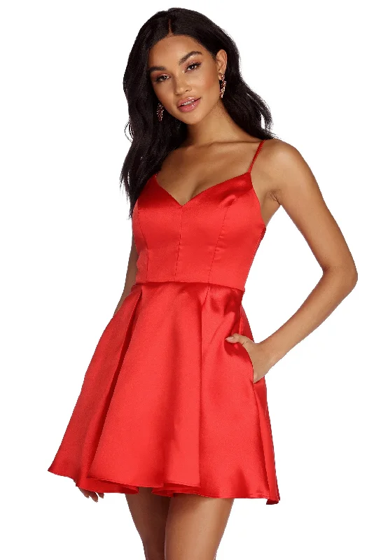Mini dresses with mesh panels for a sexy and trendy lookJenny Formal Satin Party Dress Mini dresses with mesh panels for a sexy and trendy lookJenny Formal Satin Party Dress
