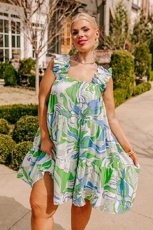 Mini dresses with halter necks for a stylish choicePopular Retreat Mini Dress in Kelly Green Curves Mini dresses with halter necks for a stylish choicePopular Retreat Mini Dress in Kelly Green Curves