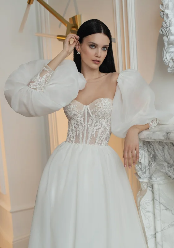 A - line cocktail wedding guest dresses in pastel colorsStrapless Wedding Gown with Removable Puffy Sleeves A - line cocktail wedding guest dresses in pastel colorsStrapless Wedding Gown with Removable Puffy Sleeves