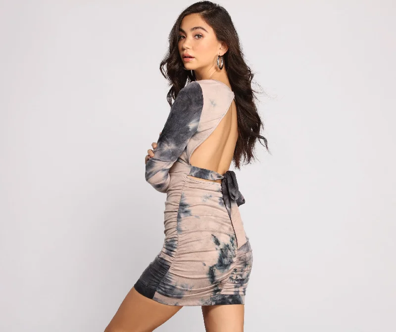Printed Abstract Women Dress for a Modern and Artistic AppealGet On-Trend Tie Dye Knit Mini Dress Printed Abstract Women Dress for a Modern and Artistic AppealGet On-Trend Tie Dye Knit Mini Dress