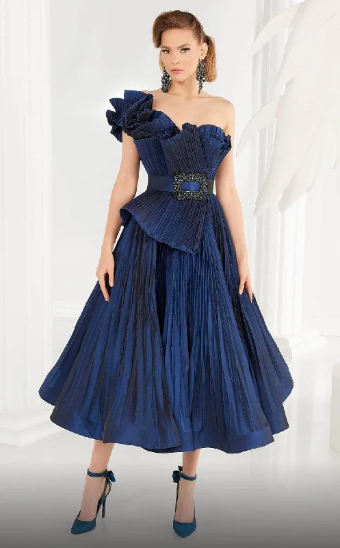 Formal dresses with pleated bodices and taffeta fabric for a traditional lookMNM Couture - 2565 One-Sleeve Folded Detail Formal Dress Formal dresses with pleated bodices and taffeta fabric for a traditional lookMNM Couture - 2565 One-Sleeve Folded Detail Formal Dress