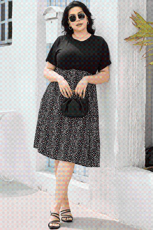 Backless Women Dress for a Sexy and Alluring Look at Evening EventsRound Neck Short Sleeve Printed Dress Backless Women Dress for a Sexy and Alluring Look at Evening EventsRound Neck Short Sleeve Printed Dress