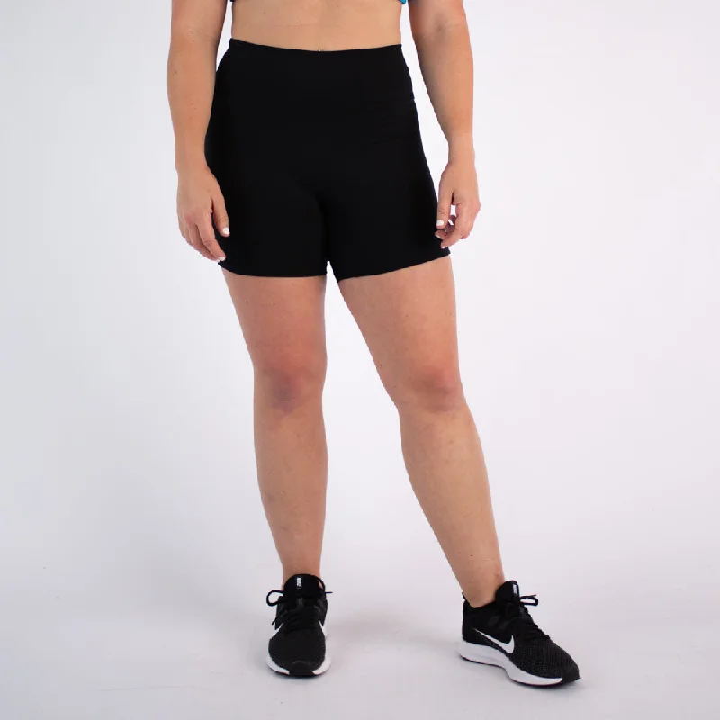 Bermuda Women Shorts for a Classic and Sophisticated LookCharge Short 5" - No Front Seam - Higher Rise Bermuda Women Shorts for a Classic and Sophisticated LookCharge Short 5" - No Front Seam - Higher Rise