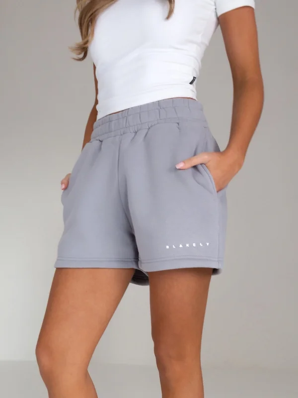 Bermuda Women Shorts for a Classic and Sophisticated LookIsabel Jogger Shorts - Pale Lilac Bermuda Women Shorts for a Classic and Sophisticated LookIsabel Jogger Shorts - Pale Lilac