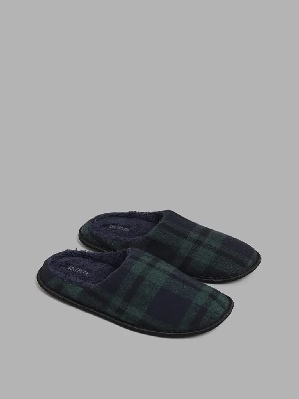 Ruffled Hem Women Shorts to Add a Feminine TouchSOLEPLAY Green Checked Bedroom Slippers Ruffled Hem Women Shorts to Add a Feminine TouchSOLEPLAY Green Checked Bedroom Slippers