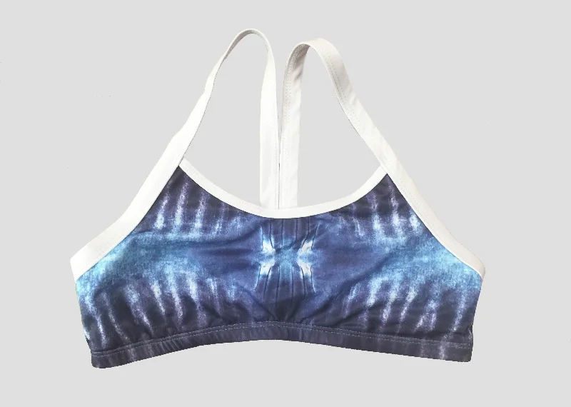 Ruched bikini with fabric gathers for a slimming effectCrop Top - Tiger Shark - 16mm straps - Ladies - Repreve® Fabric - Chlorine Resistant Ruched bikini with fabric gathers for a slimming effectCrop Top - Tiger Shark - 16mm straps - Ladies - Repreve® Fabric - Chlorine Resistant